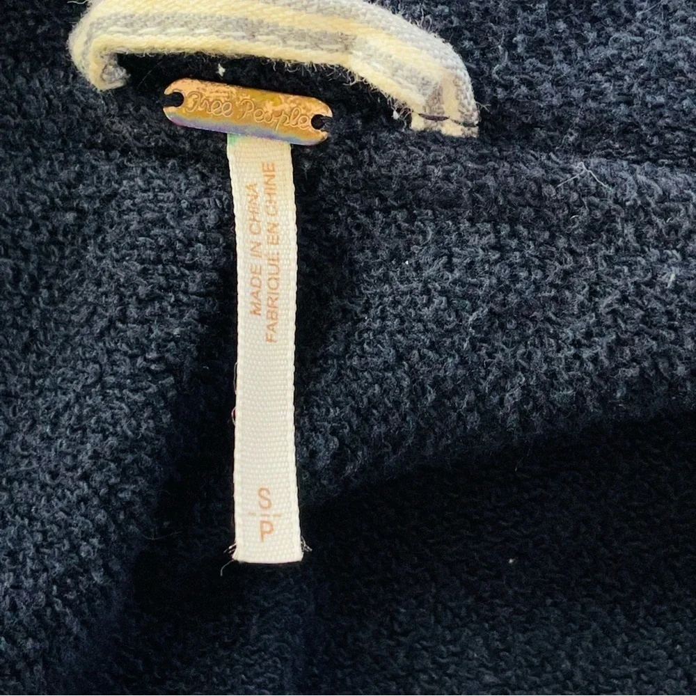 Free People double weave denim jacket distressed destroyed‎ women's size S - Picture 6 of 10